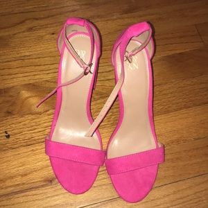 NY&co hot pink block heel